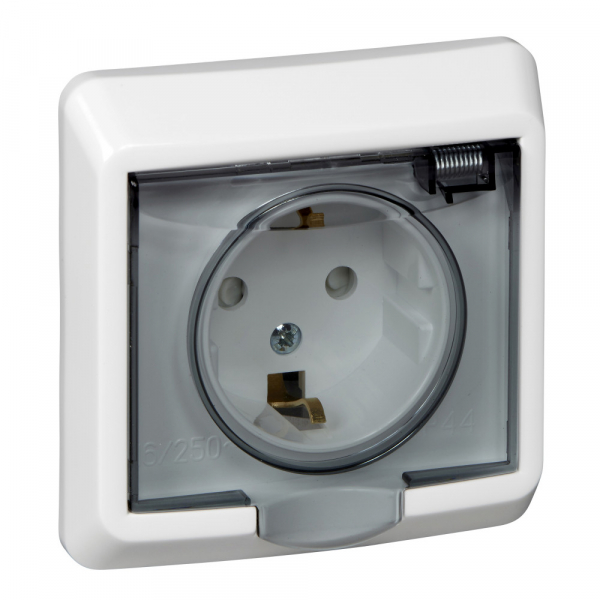 Systeme Electric Этюд Бел Розетка 1-ая с/з с защитными шторками с крышкой IP44