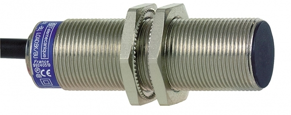 Schneider Electric Датчик индуктивный М18 кабель