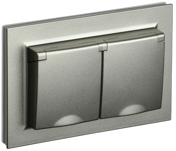 IEK BRITE Шампань Розетка 2-местная с/з с защ. штор. и кр. 16А в сборе IP44 РСбш12-3-44-БрШ