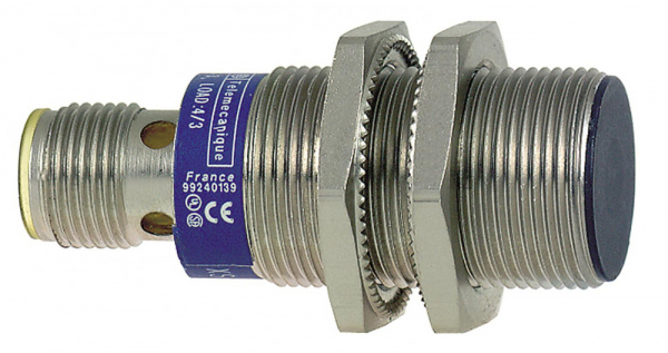 Schneider Electric Датчик приближения 10A38В DC 8мм (XS2N18NC410D)