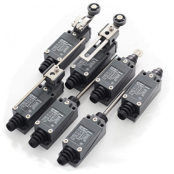 CHINT Выключатель путевой YBLX-ME/8166 универсального типа I (R)