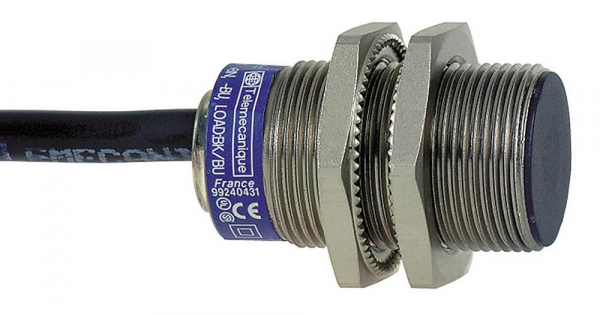 Schneider Electric Датчик индуктивный цилиндрический NO+NC PNP (XS1N18PC410)