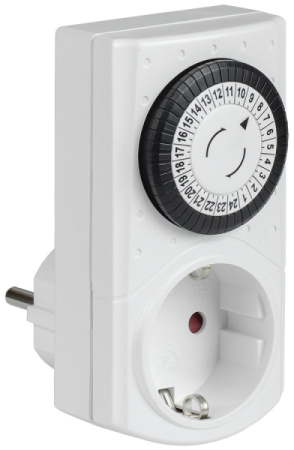 IEK РТМ-1 Розетка-таймер механический 30мин 24ч 48on/off 16А IP20