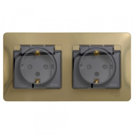 Systeme Electric Glossa Титан Розетка 2-ая с/з, со шторками, в сборе, IP44