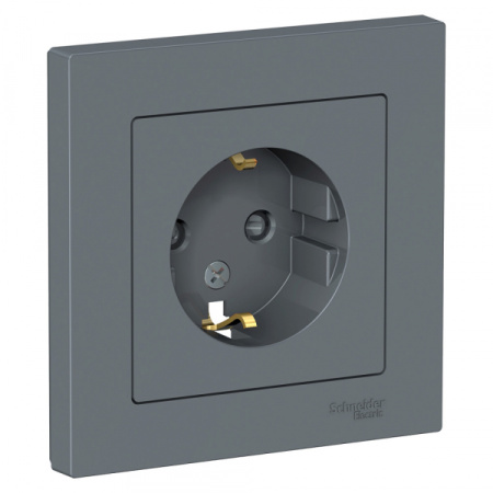 Systeme Electric AtlasDesign Грифель Розетка с/з со шторками, 16А, в сборе